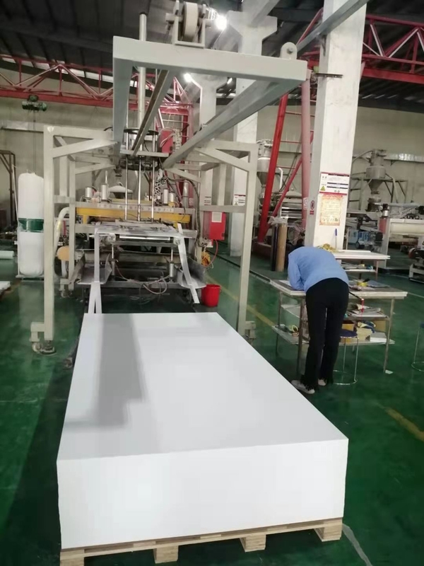 Waterproof PVC Celuka Foam Board 5mm Thick 0.9 Density Fire Resistant
